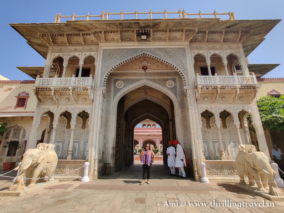 Rajendra Pol - the gate that separates Mubarak Mahal from the rest of the Jaipur City Palace