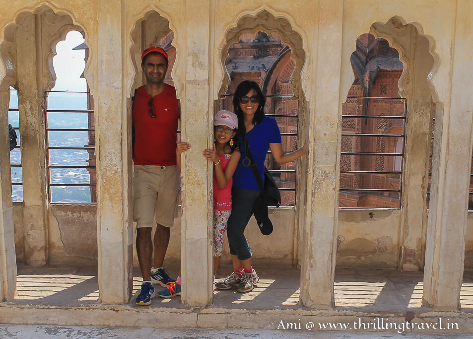 Posing in the terrace of Jhanki Mahal of Jodhpur Mehrangarh Fort