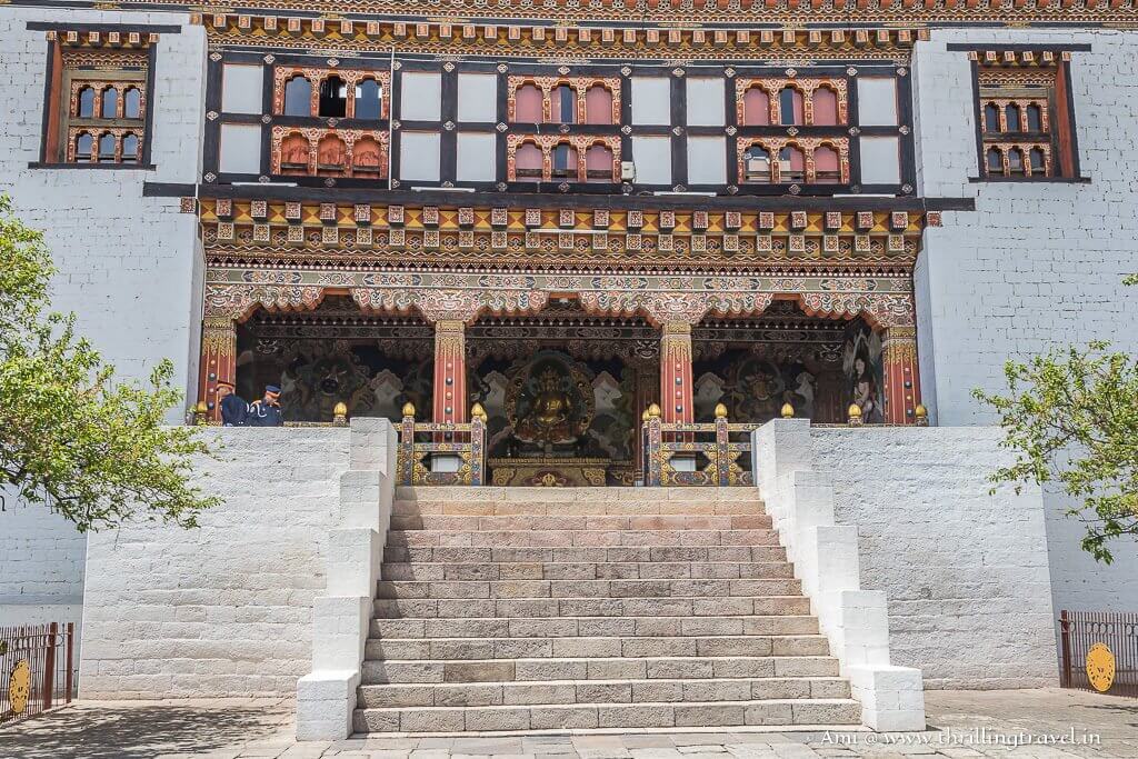 Entrance to the Tashichho Dzong 