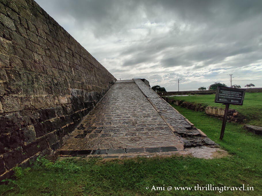 The path to carry artillery on the outer walls of Jaffna fort 