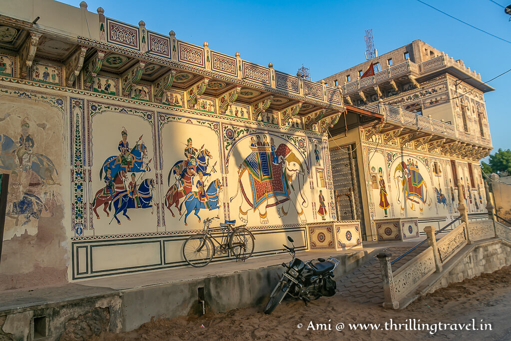 The refreshed walls of the Chokhani double haveli 