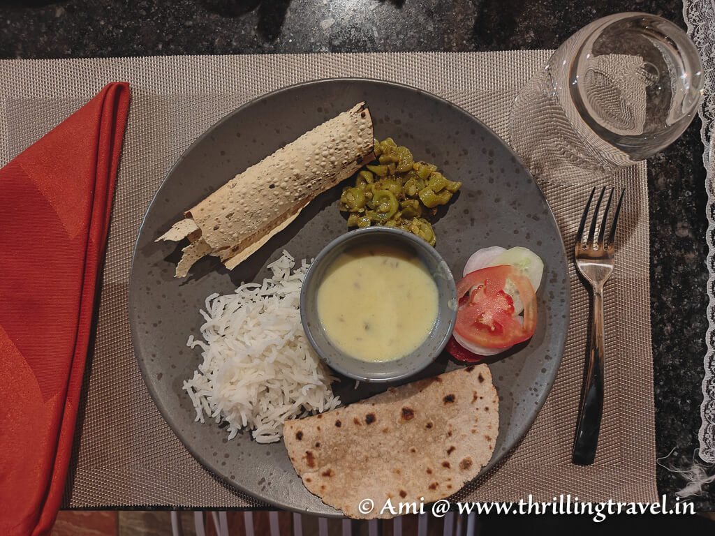 A simple yet refreshing meal straight from the farm to the table - one of the things to enjoy at this farm stay in Jaipur