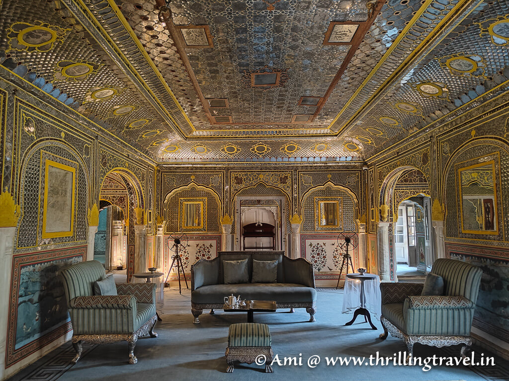 Inside Samode palace - the Diwan E Khas