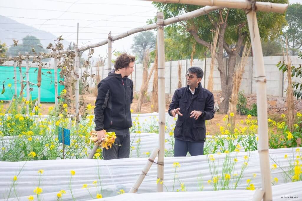 Pravin Nahata with a volunteer at Aranyavas