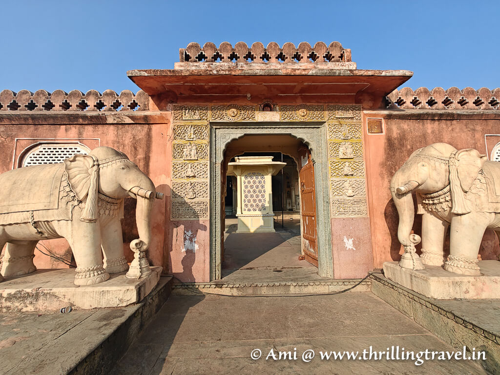 Entrance to the Char Bhujanath ji temple, Choti Chaupar, Jaipur