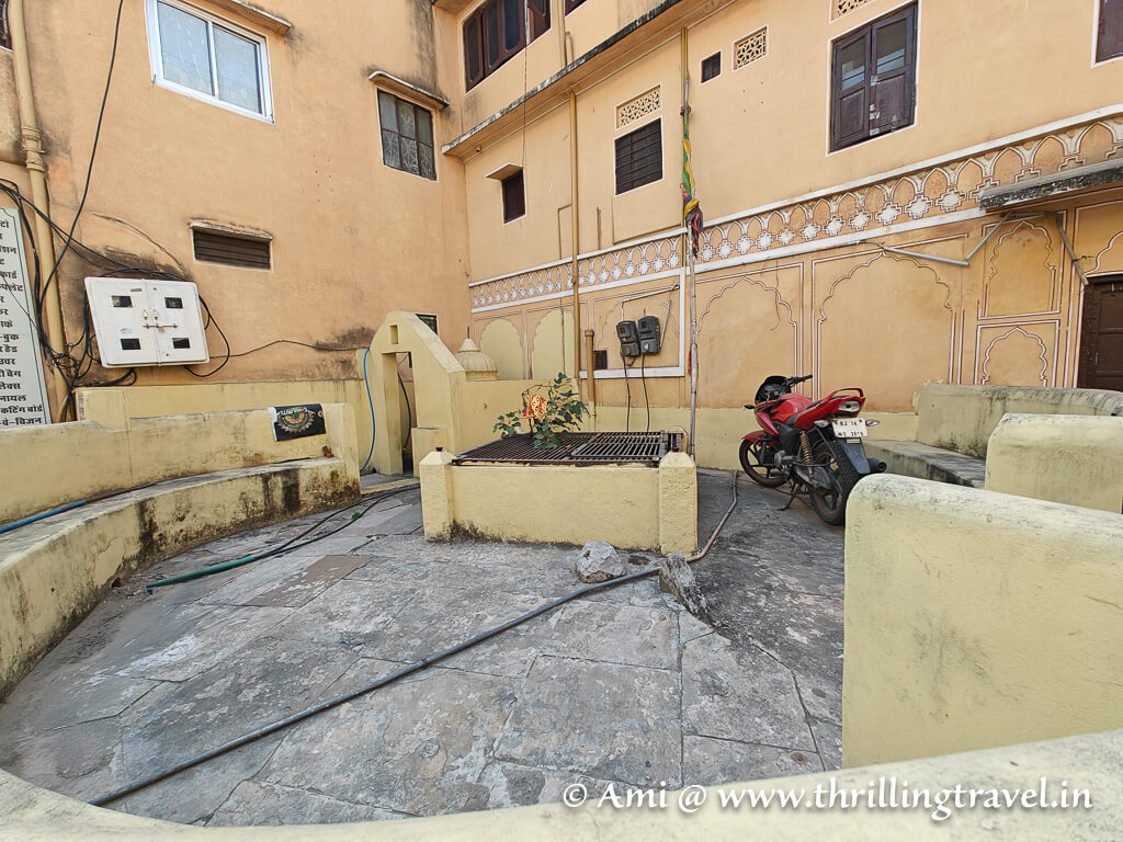 Old community well in one of the Jaipur chowkris or sectors