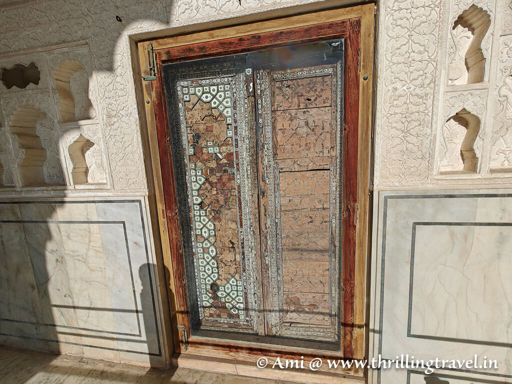 The wooden doors that were a part of the Sukh Niwas 