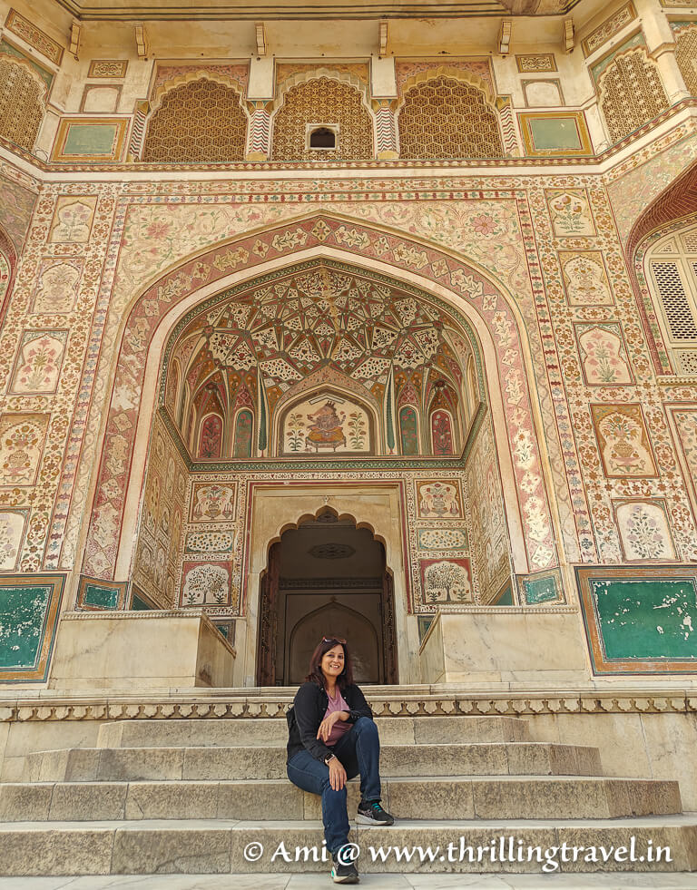 Got lucky with a crowd-free picture at one of the most picturesque Amer Fort attractions - the Ganesh Pol 