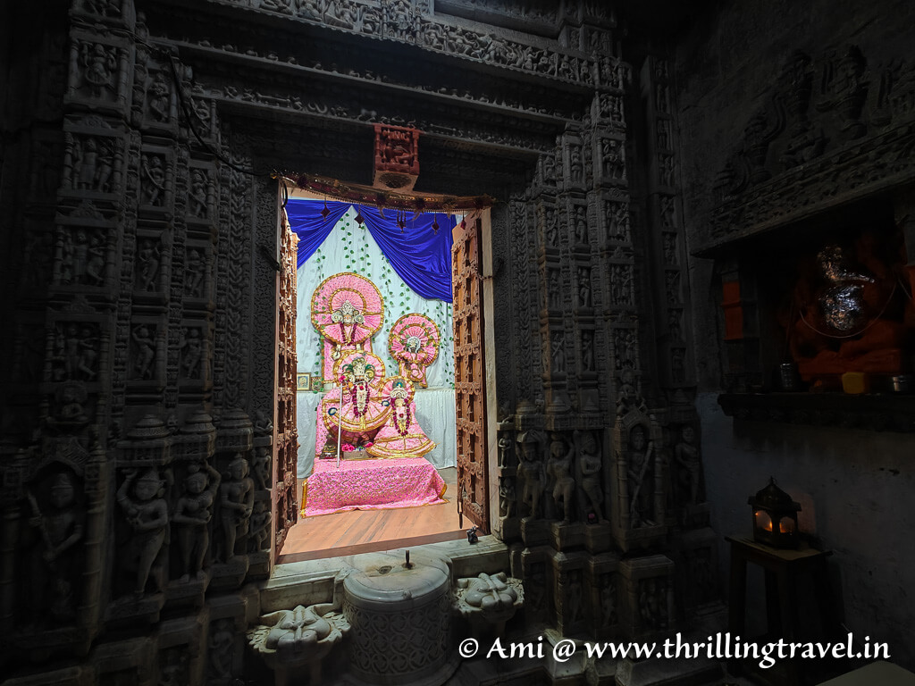 The carved door frame of the Garbhagriha of the Jagat Shiromani temple, Jaipur